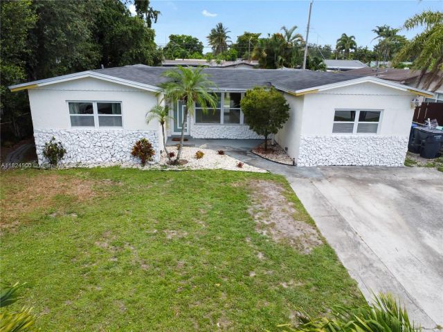 Продажа дома по адресу 6459 Evans St - фото 6182760