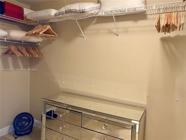 Продажа квартиры #2052 - фото 6180755