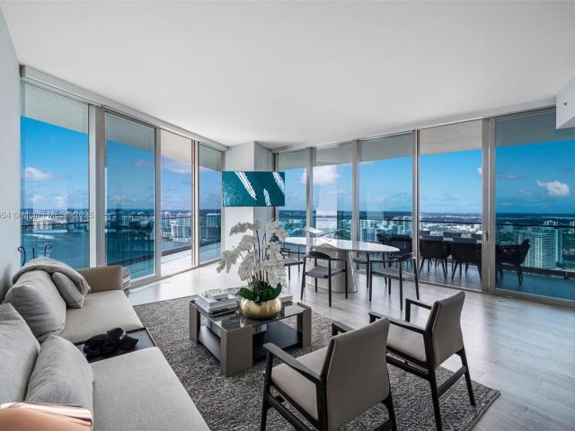 Квартира в аренду номер3905 - фото 6181189