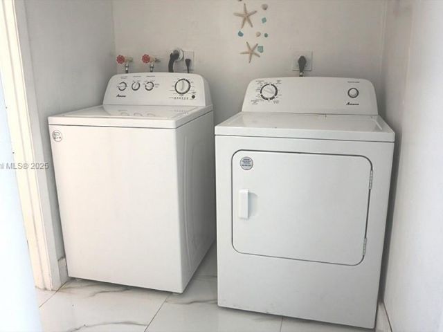 Дом в аренду по адресу 1705 San Remo Cir none - фото 6182691