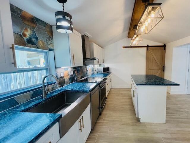 Продажа дома по адресу 181 NE 15th Terrace - фото 6252126