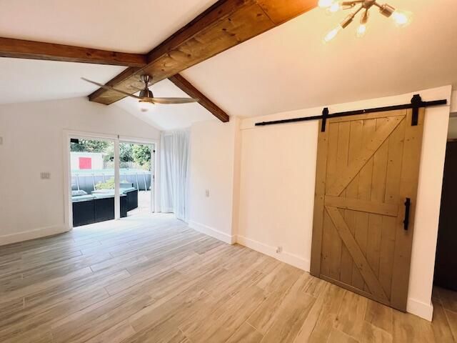 Продажа дома по адресу 181 NE 15th Terrace - фото 6252130