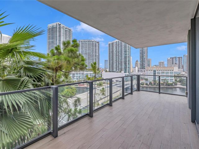 Продажа квартиры #712 - фото 6181909