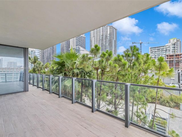 Продажа квартиры #712 - фото 6181911