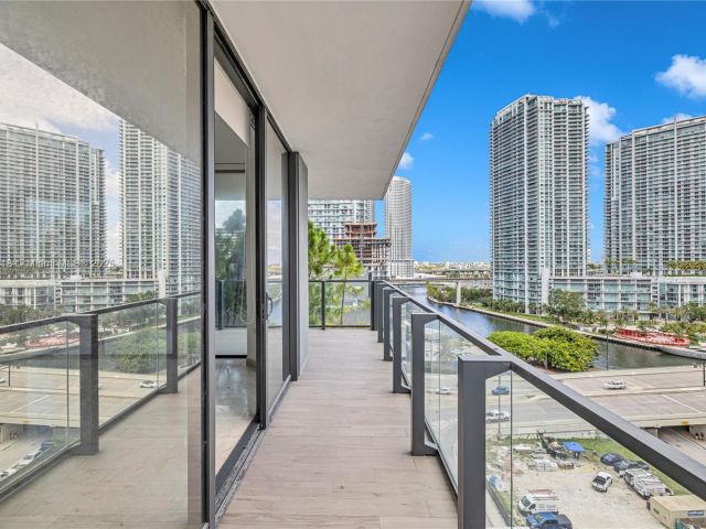 Продажа квартиры #712 - фото 6181912