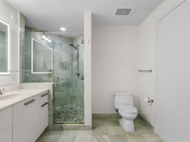 Квартира в аренду номер4001 - фото 6181884