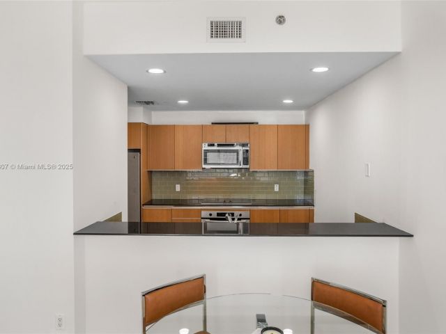 Квартира в аренду номер4001 - фото 6181892