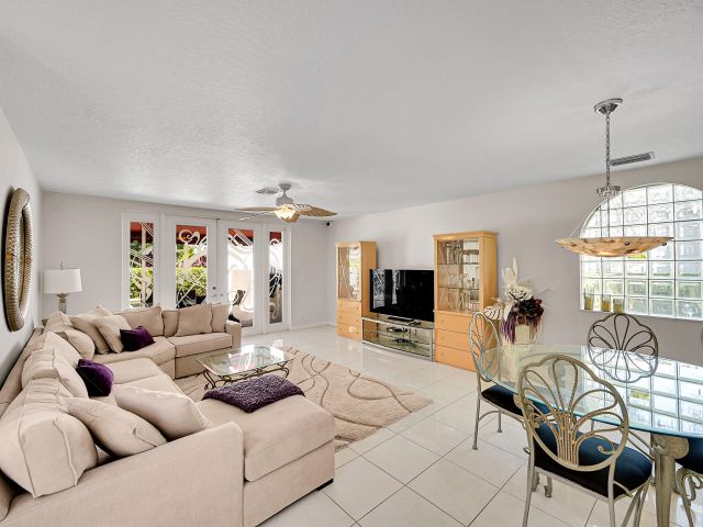 Продажа дома по адресу 3568 Admirals Way - фото 6866593