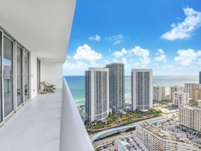 Квартира в аренду номерT3708 - фото 6182307