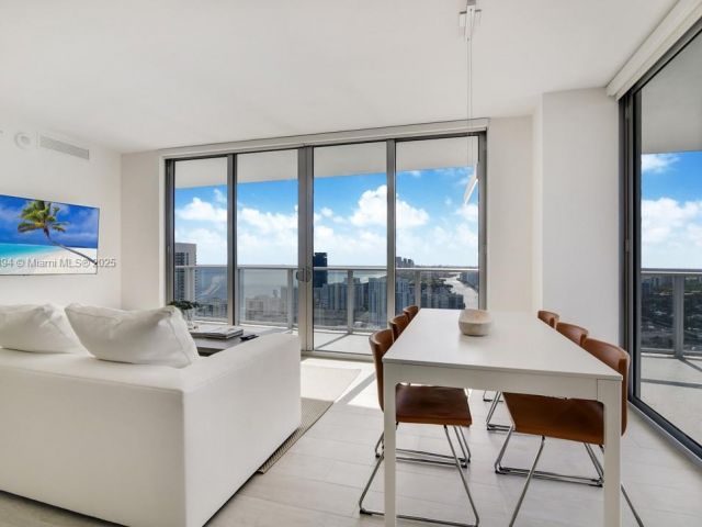 Квартира в аренду номерT3708 - фото 6182312