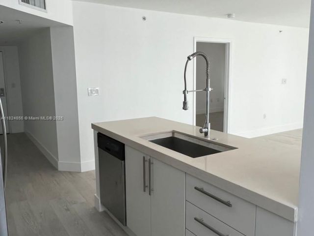 Продажа квартиры #1202 - фото 6182086