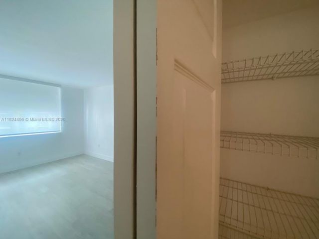 Продажа квартиры #1202 - фото 6182096