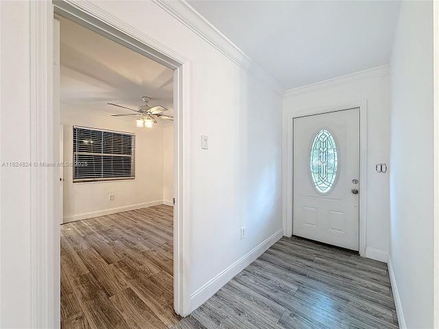 Продажа дома по адресу 6464 Mcclellan St - фото 6204343