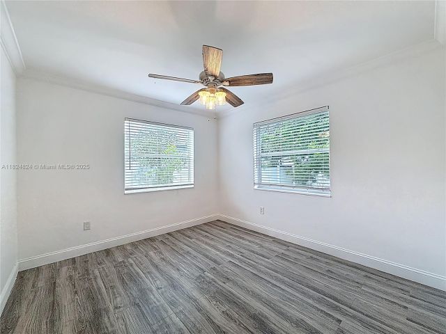 Продажа дома по адресу 6464 Mcclellan St - фото 6204344