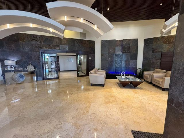 Квартира в аренду номер1915 - фото 6181656