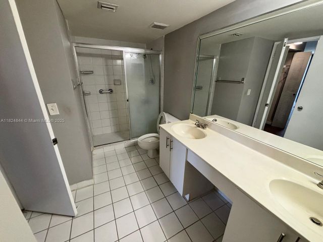 Квартира в аренду номер1915 - фото 6181661