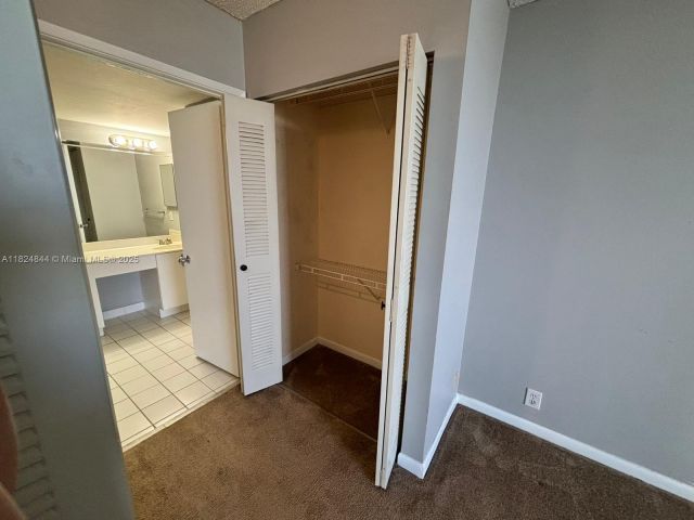 Квартира в аренду номер1915 - фото 6181663