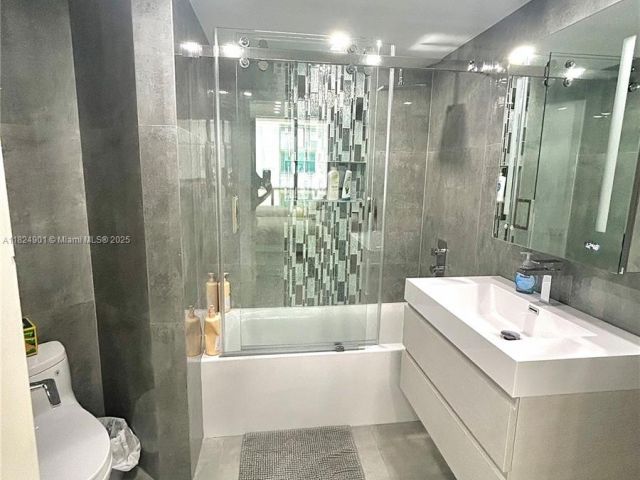 Продажа квартиры #809 - фото 6184516