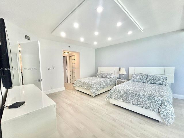 Продажа квартиры #809 - фото 6184518