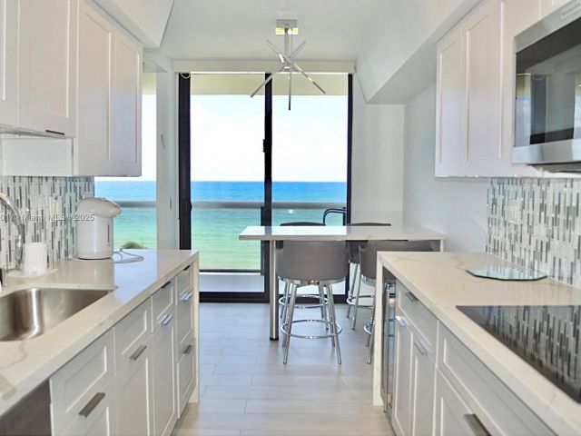 Продажа квартиры #809 - фото 6184525