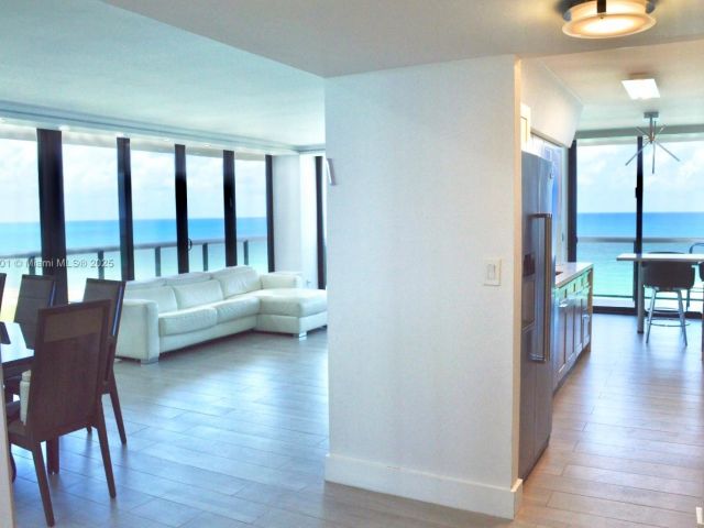 Продажа квартиры #809 - фото 6184526