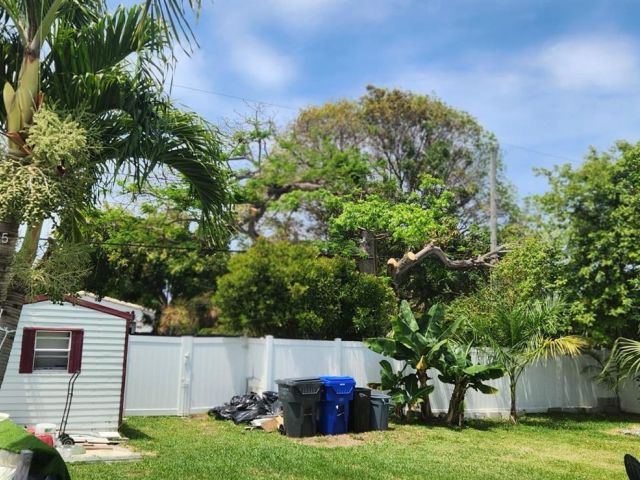 Продажа дома по адресу 1607 Moffett St - фото 6182427