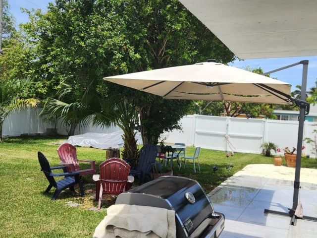 Продажа дома по адресу 1607 Moffett St - фото 6182428