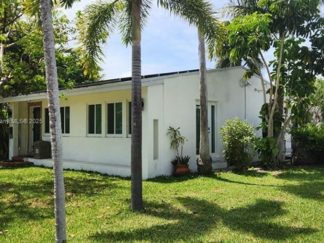 Продажа дома по адресу 1607 Moffett St - фото 6182446