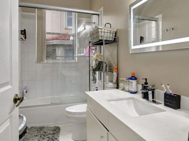 Продажа дома по адресу 12364 Clearfalls Drive - фото 6217525