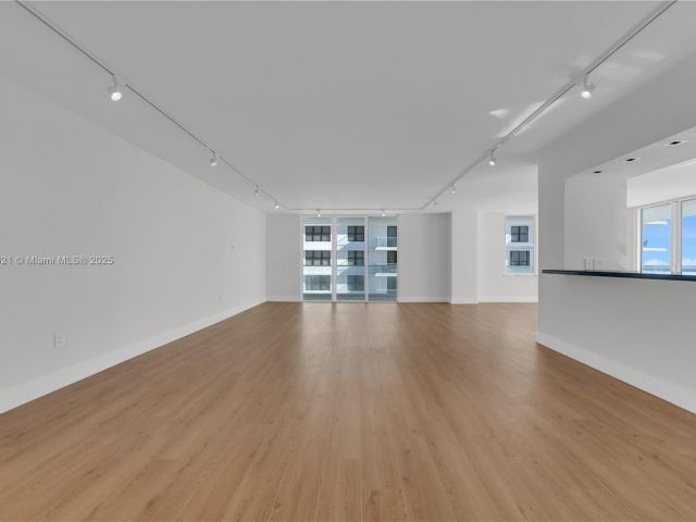 Продажа квартиры #16Y - фото 6196368