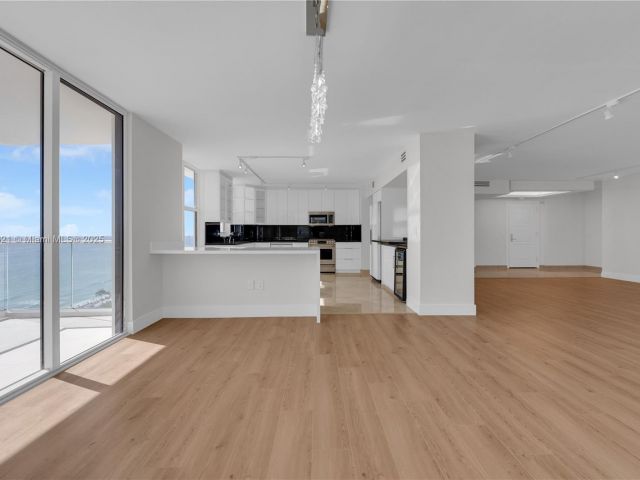 Продажа квартиры #16Y - фото 6196374