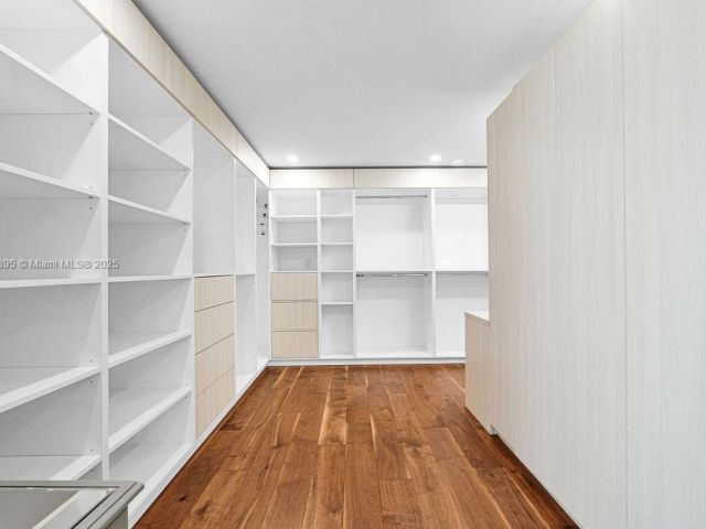 Дом в аренду по адресу 150 NE 50 A - фото 6183664