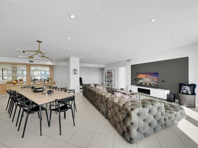 Продажа квартиры #809 - фото 6184552