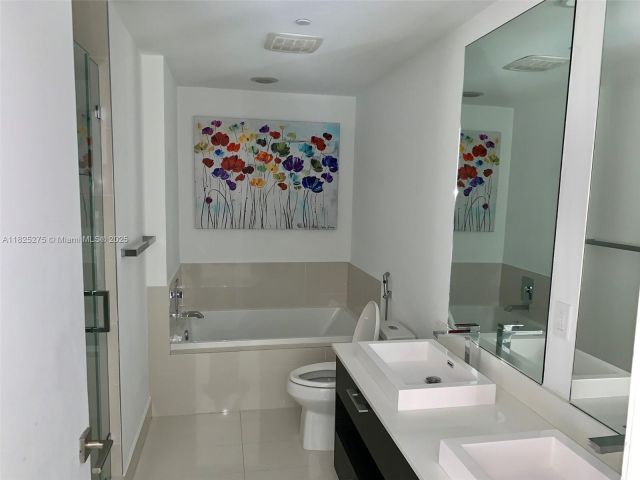 Продажа квартиры #2706 - фото 6184739