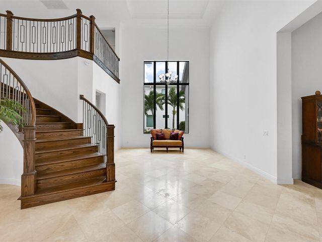 Продажа дома по адресу 6980 NW 28th Ave - фото 6252220