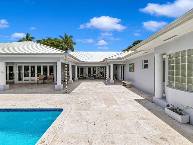 Продажа дома по адресу 10563 SW 92nd Ave - фото 6222094