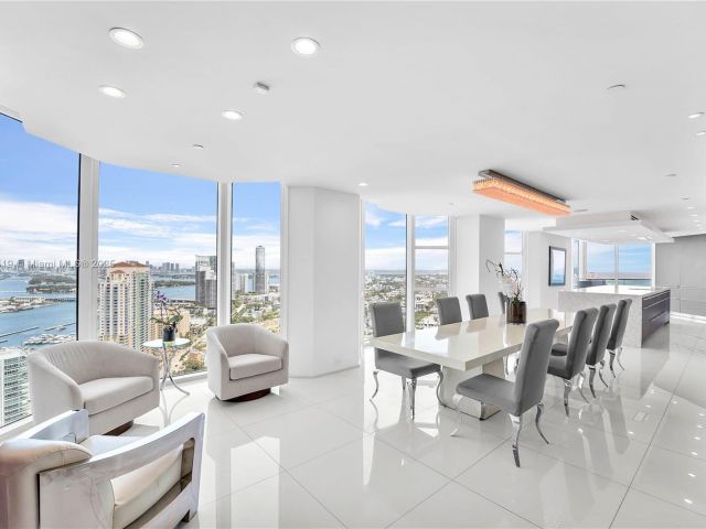 Продажа квартиры #3405 - фото 6205072