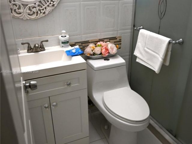 Продажа дома по адресу 18325 SW 114th Ct - фото 6187130