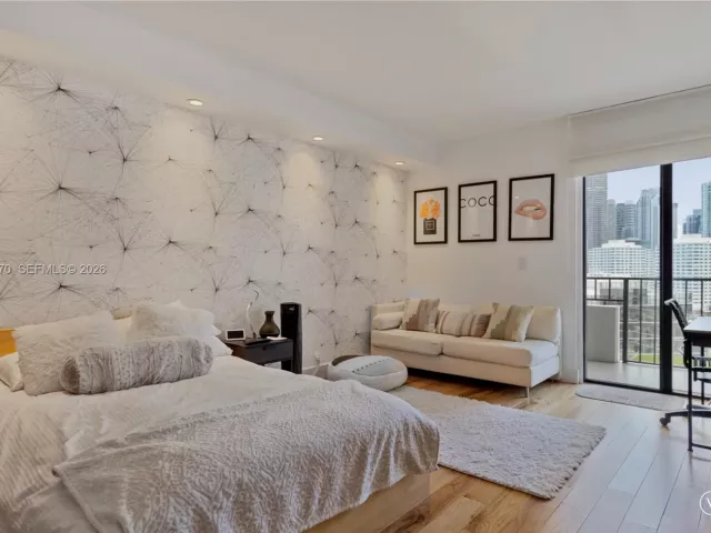 Продажа квартиры #A1421 - фото 6904861