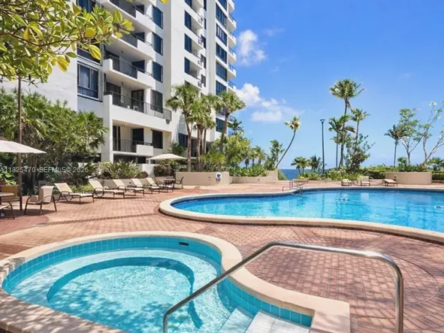 Продажа квартиры #A1421 - фото 6904855