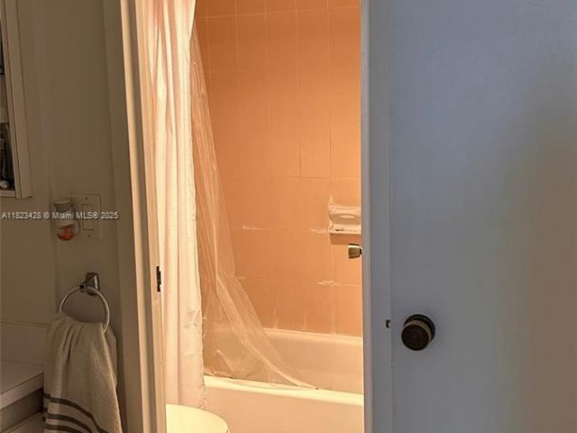 Продажа квартиры #1030 - фото 6185438