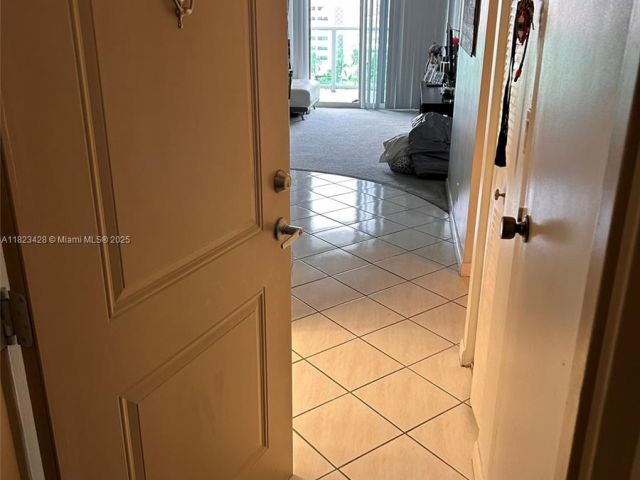 Продажа квартиры #1030 - фото 6185453