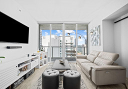 Квартира #2210