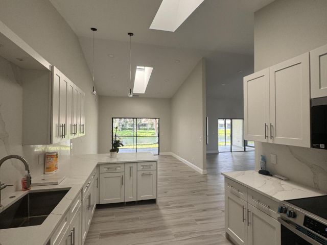 Продажа дома по адресу 8711 Eagle Run Drive - фото 6503663