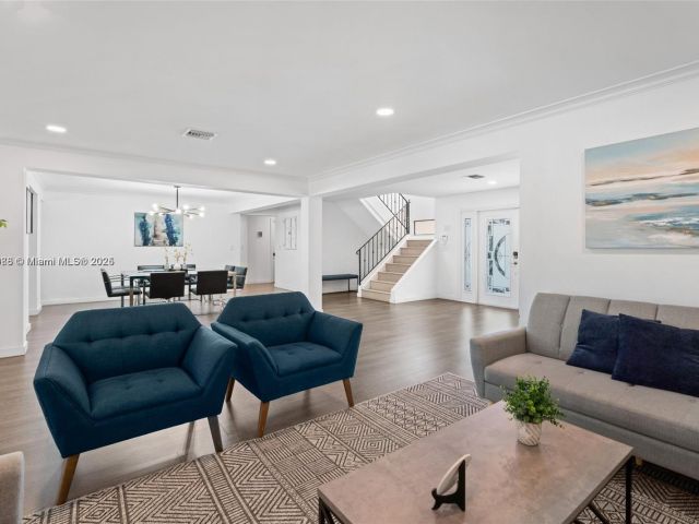 Продажа дома по адресу 413 Holiday - фото 6184686