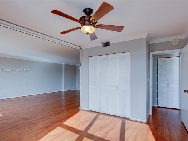 Продажа квартиры #405 - фото 6193413