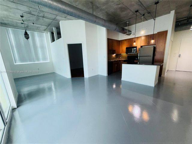 Продажа квартиры #2402 - фото 6185668