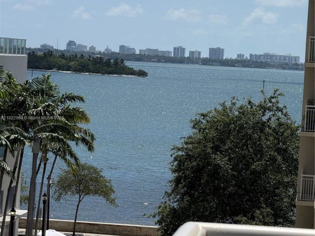 Продажа квартиры #2402 - фото 6185674