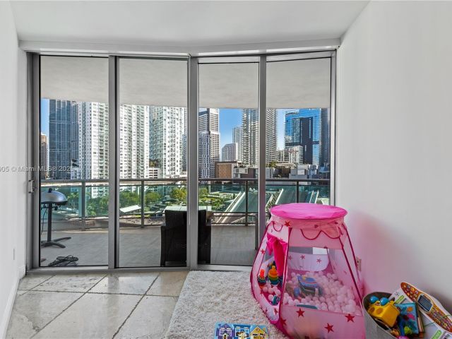 Продажа квартиры #1102 - фото 6188174