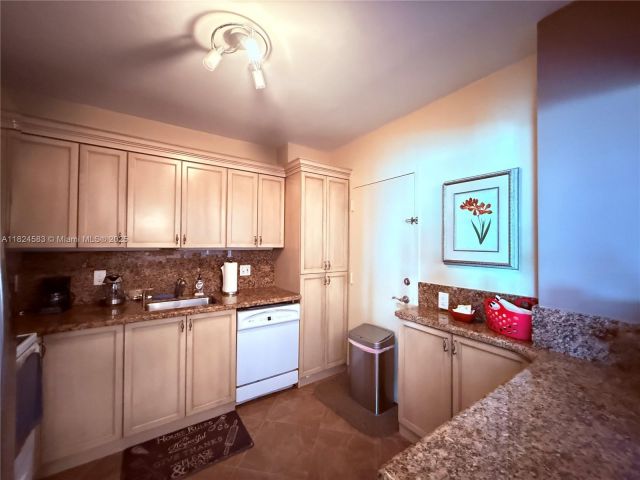 Продажа квартиры #PHH - фото 6189126